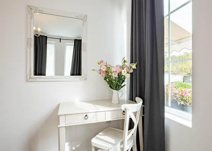 маймун дере-басейн, хотел, италианска пица Хотел *