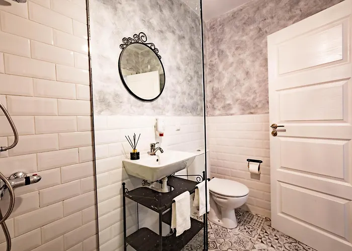 Хотел маймун дере-басейн, хотел, италианска пица *